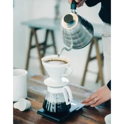 Manual Infusions>Ma Caféine Hario | White ceramic pour-over set V60-02